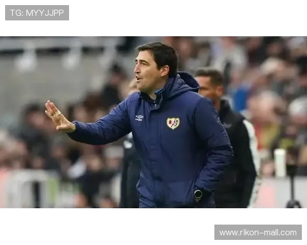 本福斯特：伊劳拉是曼联新任主帅最佳人选 德里赫特对英超缺乏了解