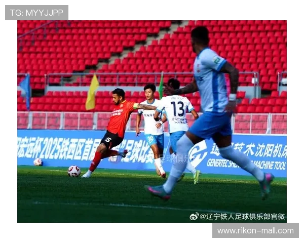 青岛西海岸逆转取胜辽宁铁人三比二险胜展现球队间歇期良好状态