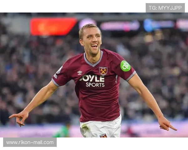 西汉姆联豪取三分 巨人跌倒纽卡斯尔3-1逆袭胜利